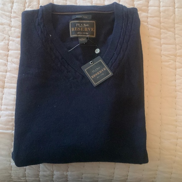 Navy Wool JosA Banks Reserve Sweater L/NWT - Picture 3 of 5